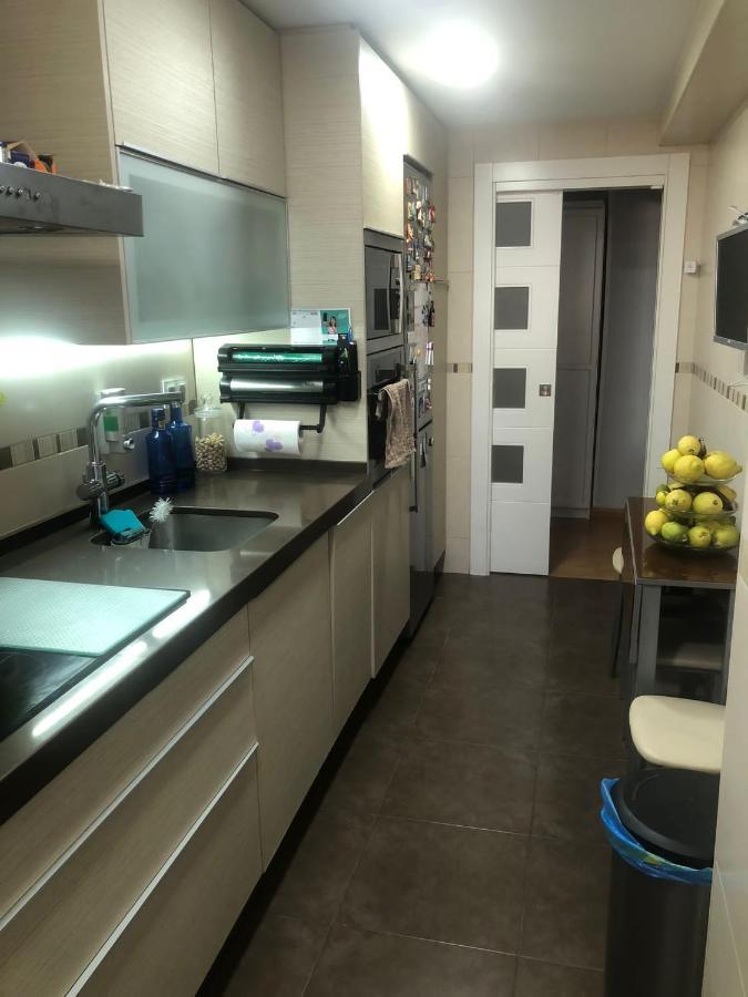 Huelin Playa Con Parking Cerca Centro Apartment มาลากา ภายนอก รูปภาพ